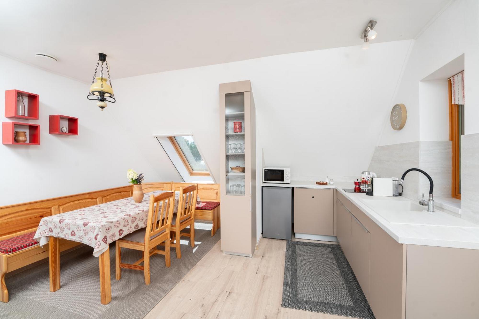 Rozmaring Vendégház Zengővárkony Extérieur photo