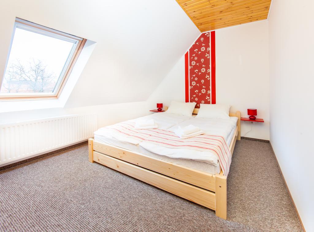Rozmaring Vendégház Zengővárkony Chambre photo